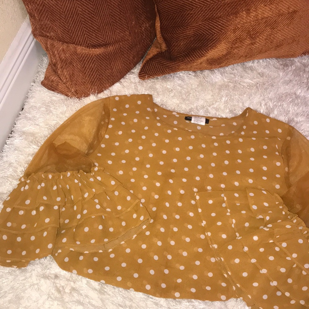Mustard blouse